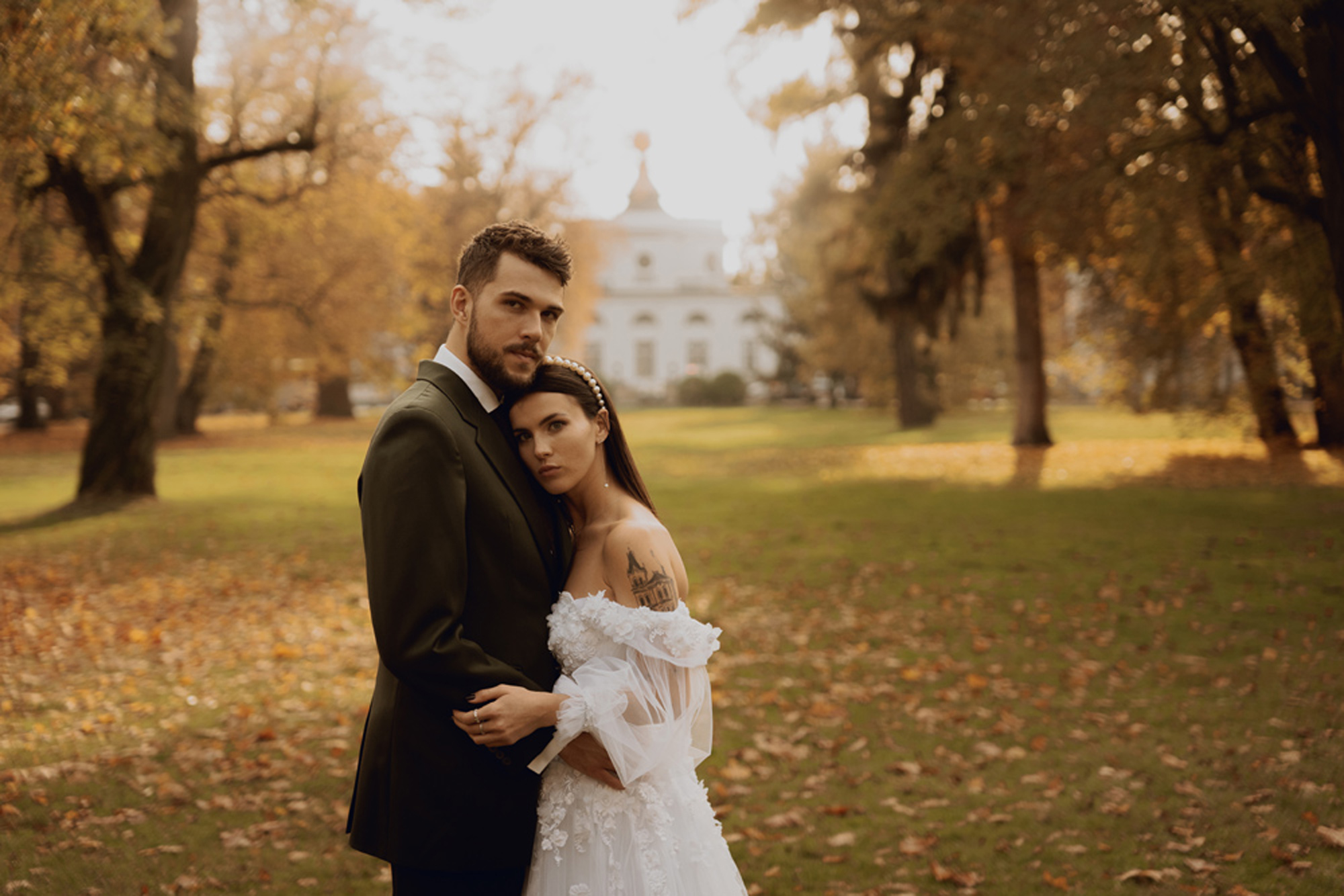 sesja slubna w palacu jesienna00006 - Sesja ślubna w pałacu w Jabłonnie