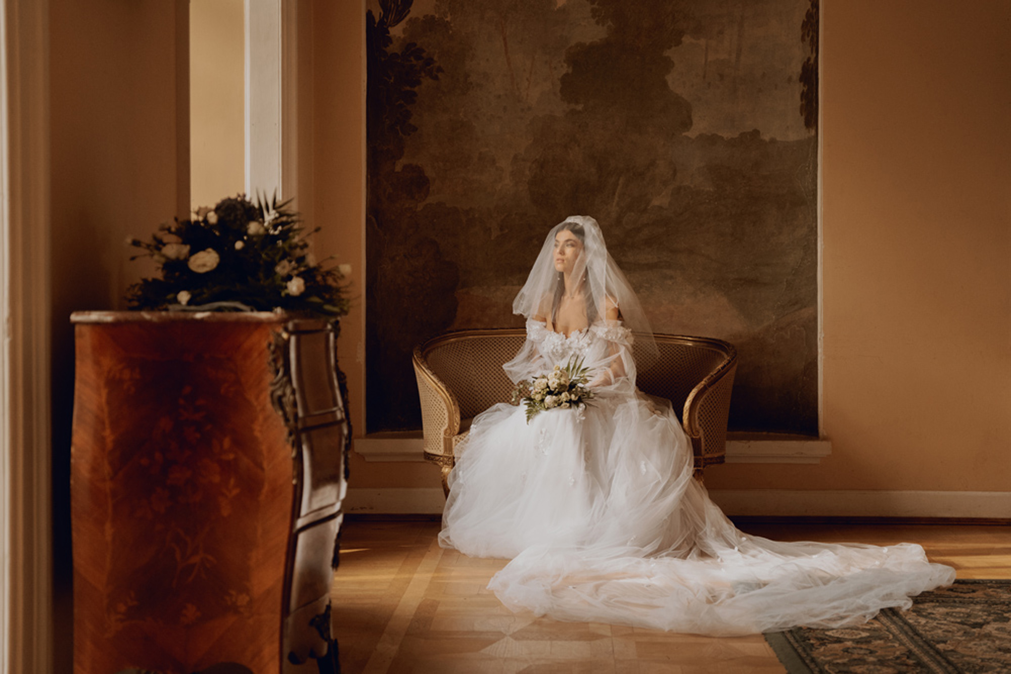 sesja slubna w palacu jesienna00067 - Sesja ślubna w pałacu w Jabłonnie