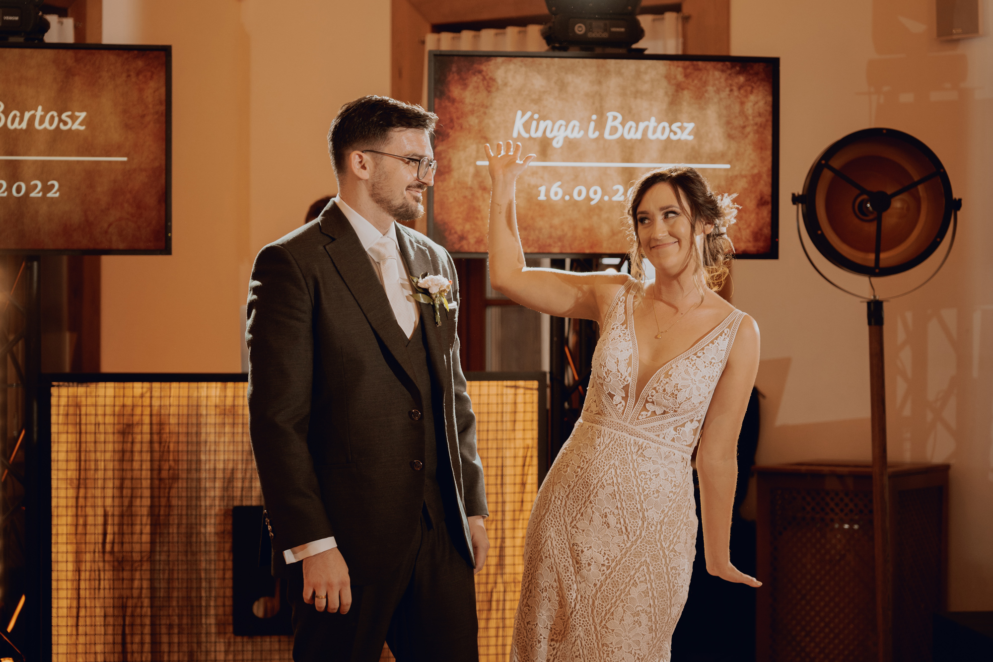 rustykalne wesele tokarnia kielce00092 - Rustykalne wesele w skansenie