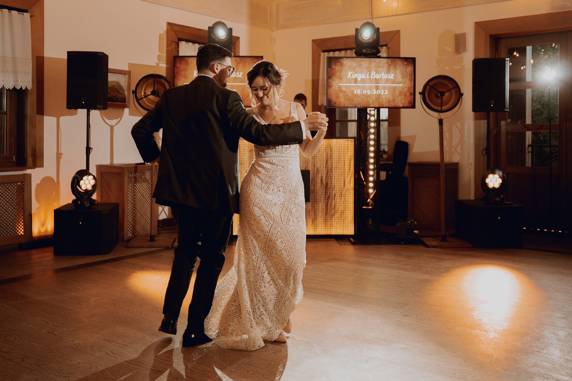 rustykalne wesele tokarnia kielce00093 - Rustykalne wesele w skansenie