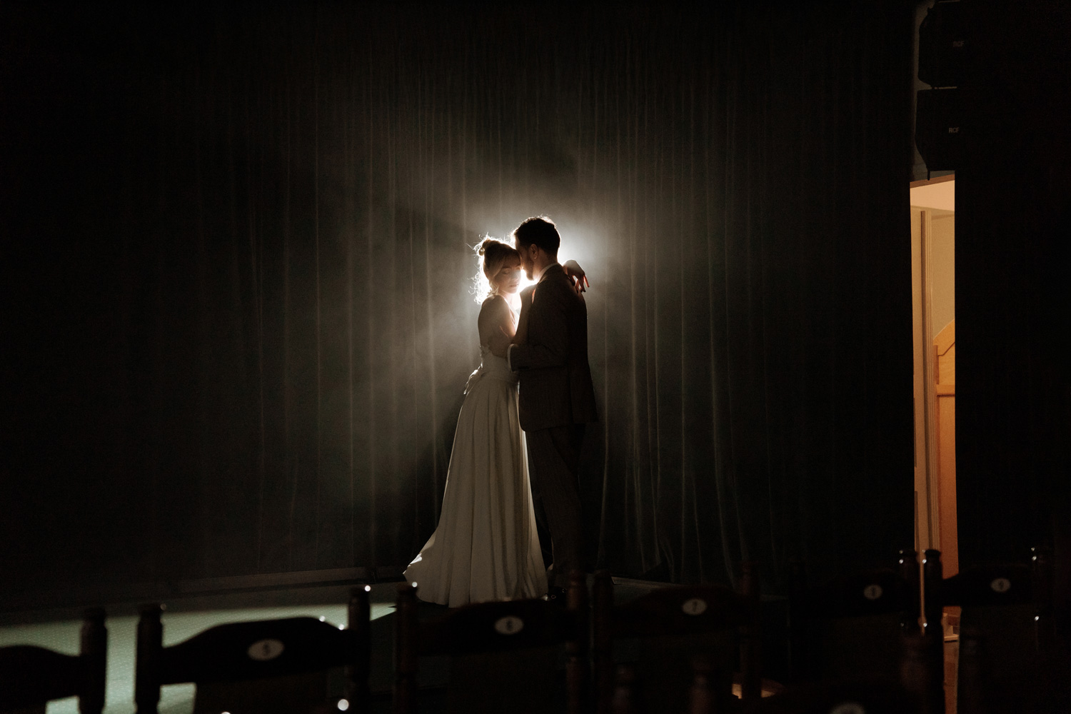 Sesja slubna dworek zielinskiego kielce00096 - Sesja ślubna w Pałacyku Zielińskiego w Kielcach