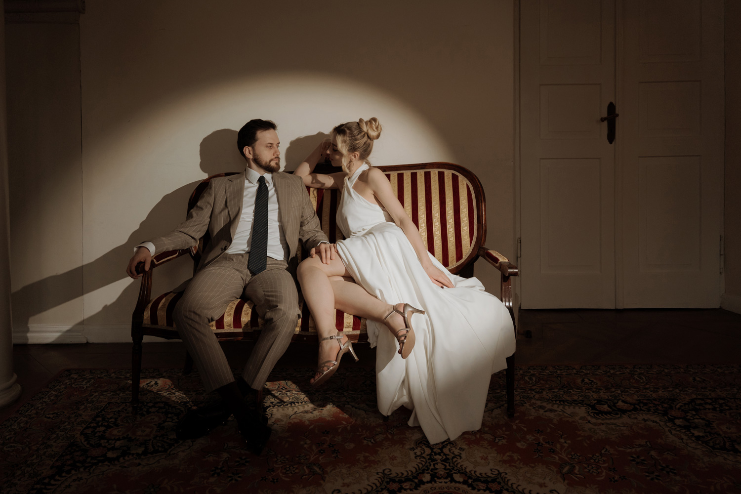 Sesja slubna dworek zielinskiego kielce00118 - Sesja ślubna w Pałacyku Zielińskiego w Kielcach