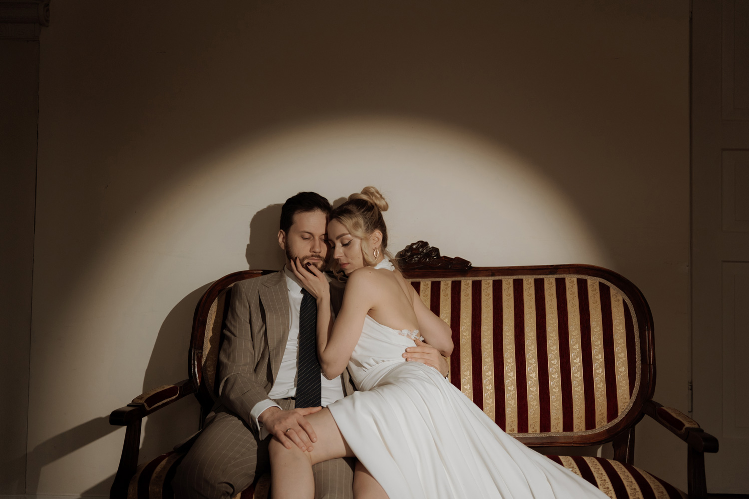 Sesja slubna dworek zielinskiego kielce00120 - Sesja ślubna w Pałacyku Zielińskiego w Kielcach