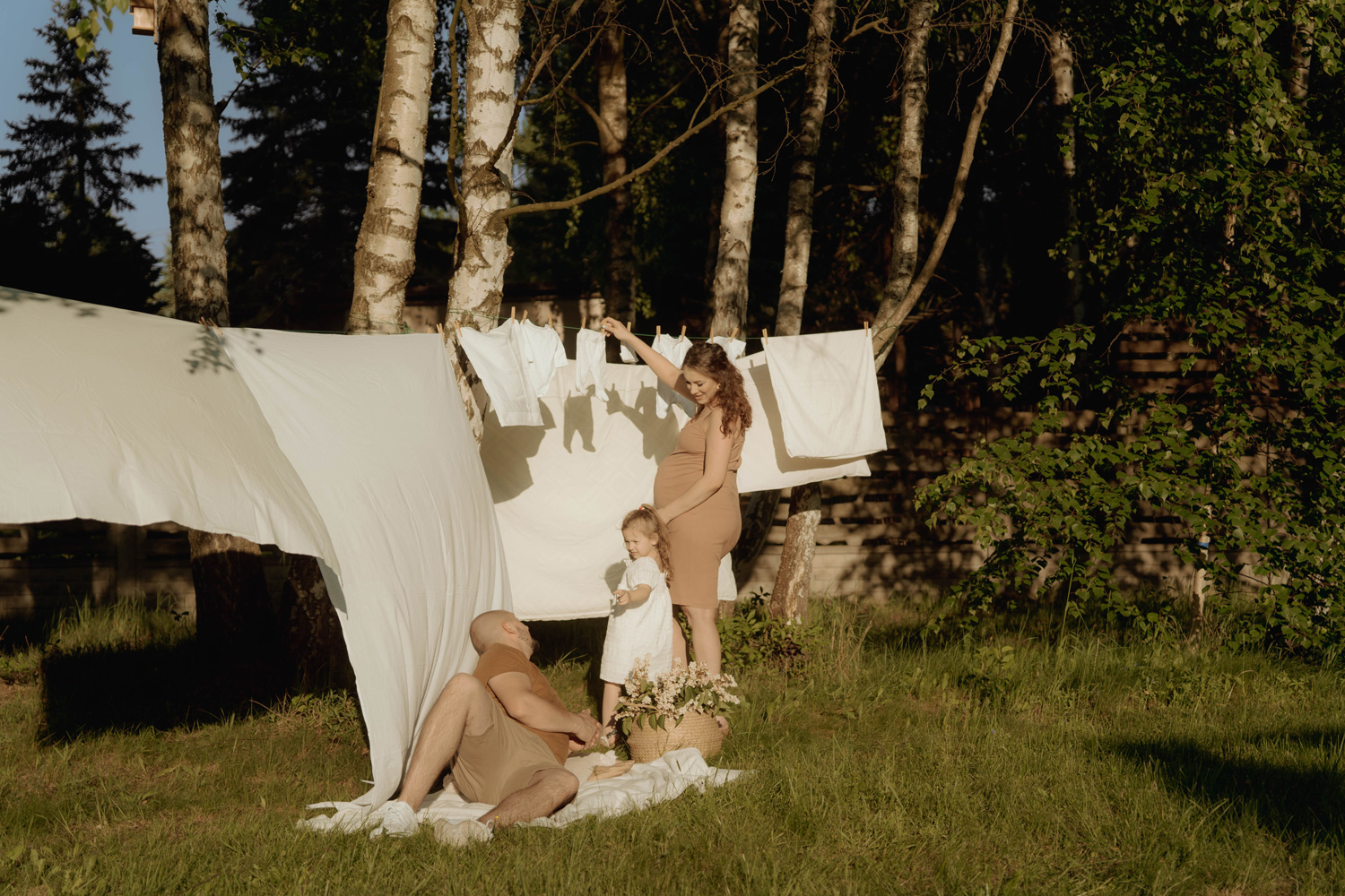 Sesjarodzinna sesja ciazowa 00001 - Sesja ciążowo-rodzinna w sielskim klimacie