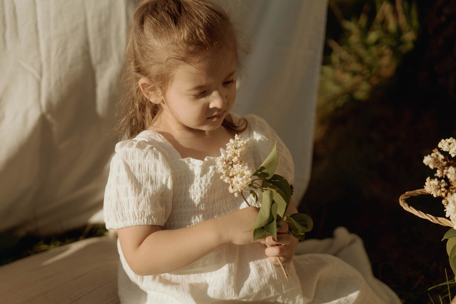 Sesjarodzinna sesja ciazowa 00007 - Sesja ciążowo-rodzinna w sielskim klimacie