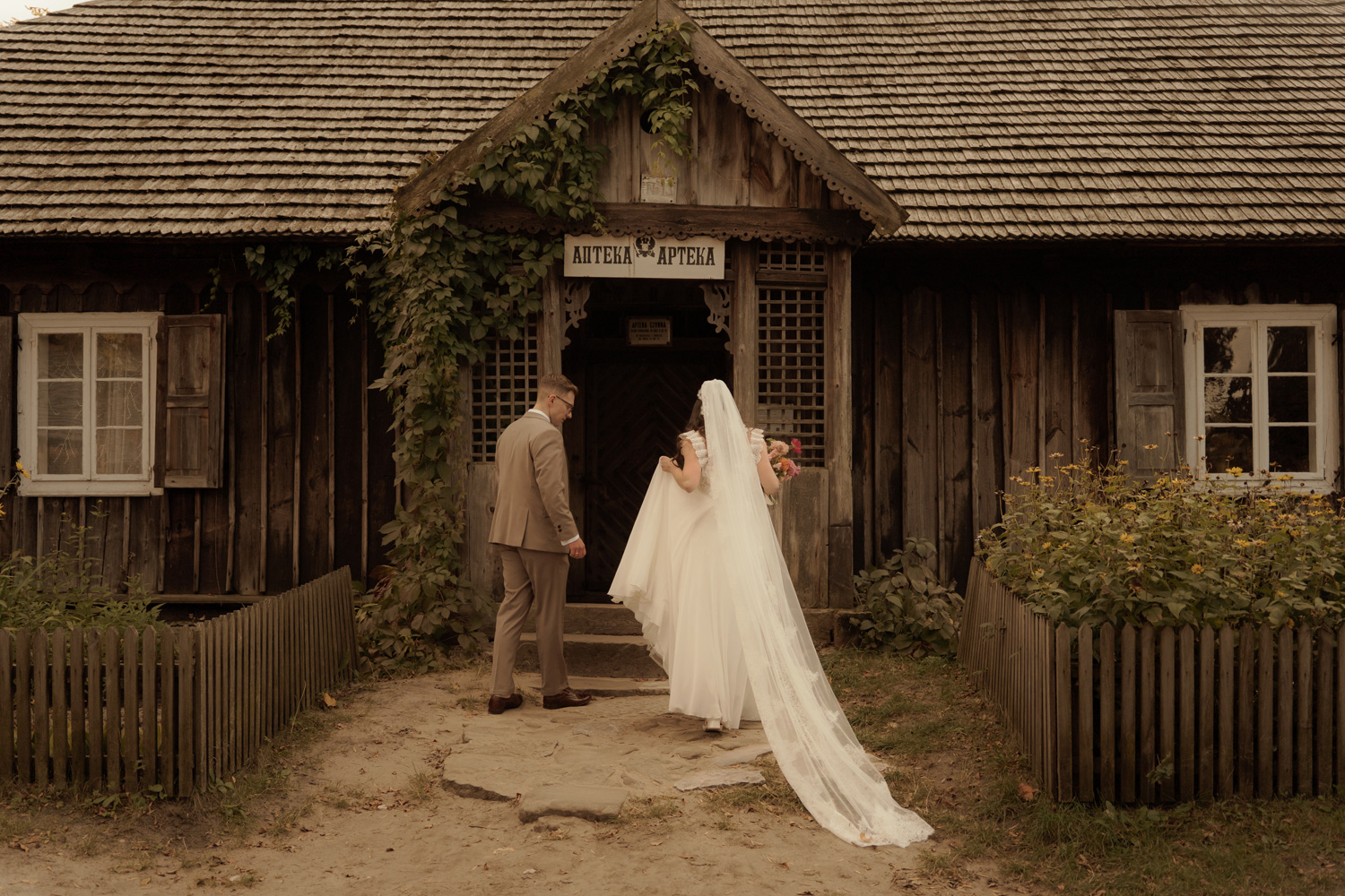 jesienny slub w wilanesce00067 - Jesienny ślub w Wilanesce