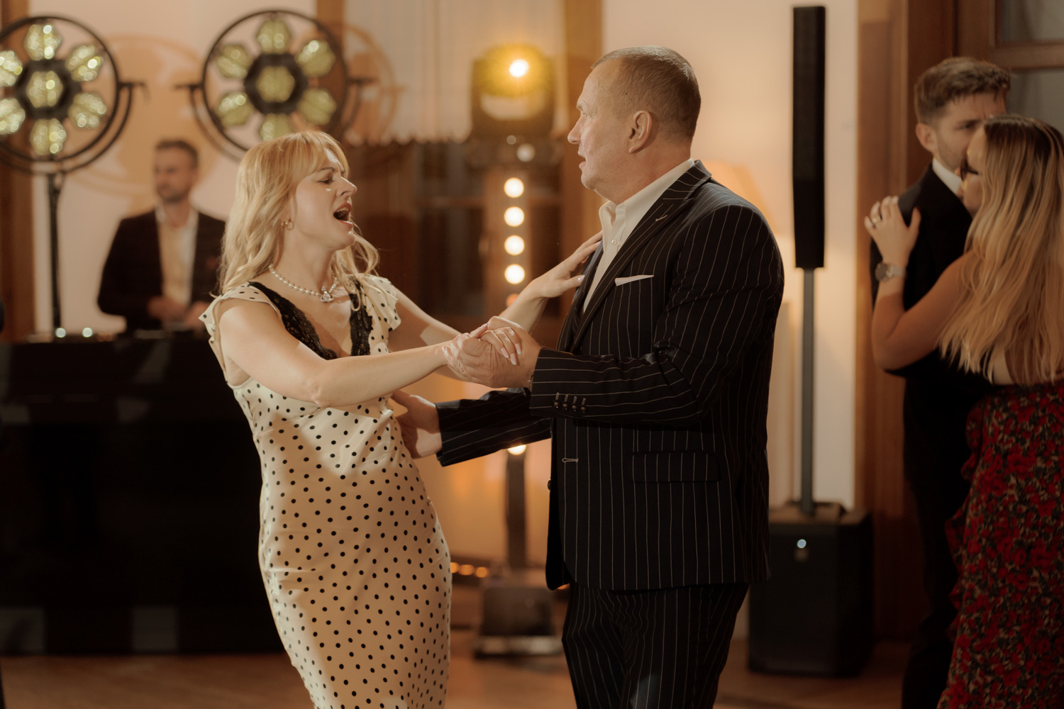 jesienny slub w wilanesce00141 - Jesienny ślub w Wilanesce