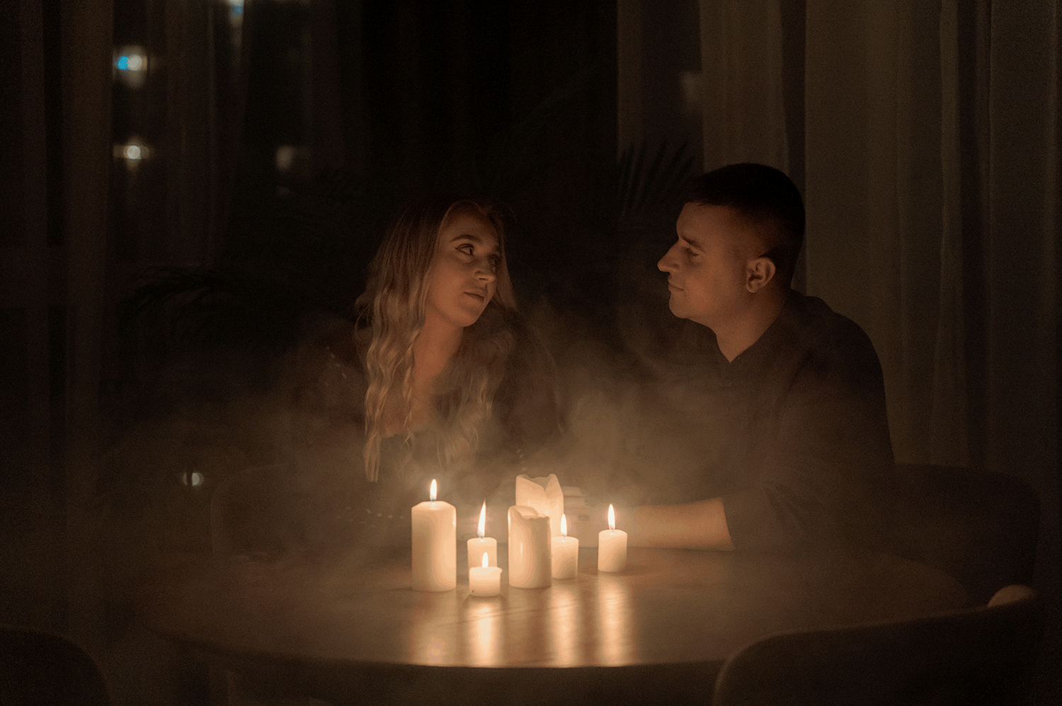 sesja narzeczenska w domu00004 - Sesja narzeczeńska w domu