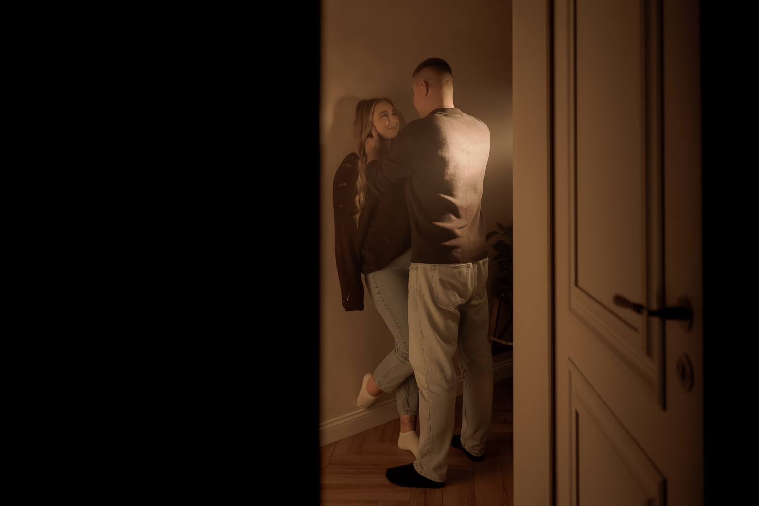 sesja narzeczenska w domu00030 - Sesja narzeczeńska w domu