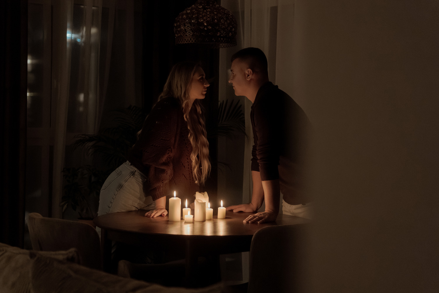 sesja narzeczenska w domu00036 - Sesja narzeczeńska w domu