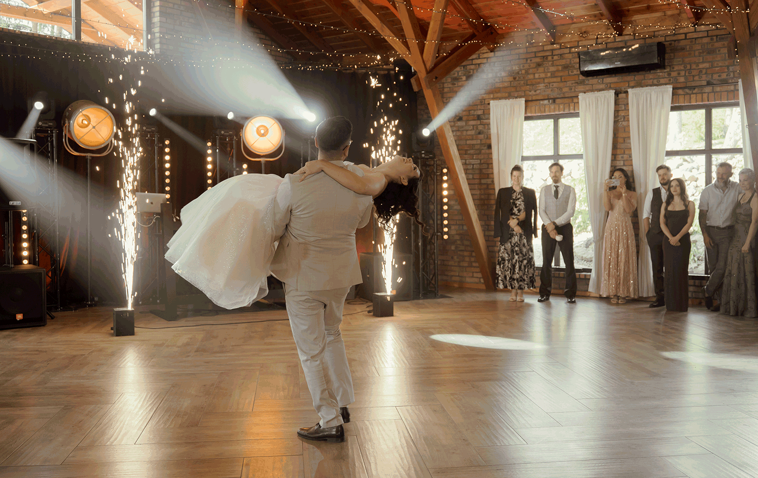 slub koscielny w plenerze wesele w siedlisko czyzow00302 - Ślub kościelny w plenerze i wesele w Siedlisko Czyż&oacute;w