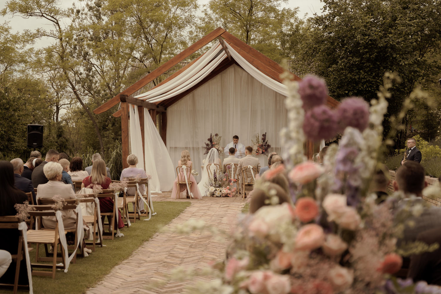 wesele w siedlisko czyzow00057 - Ślub kościelny w plenerze i wesele w Siedlisko Czyż&oacute;w