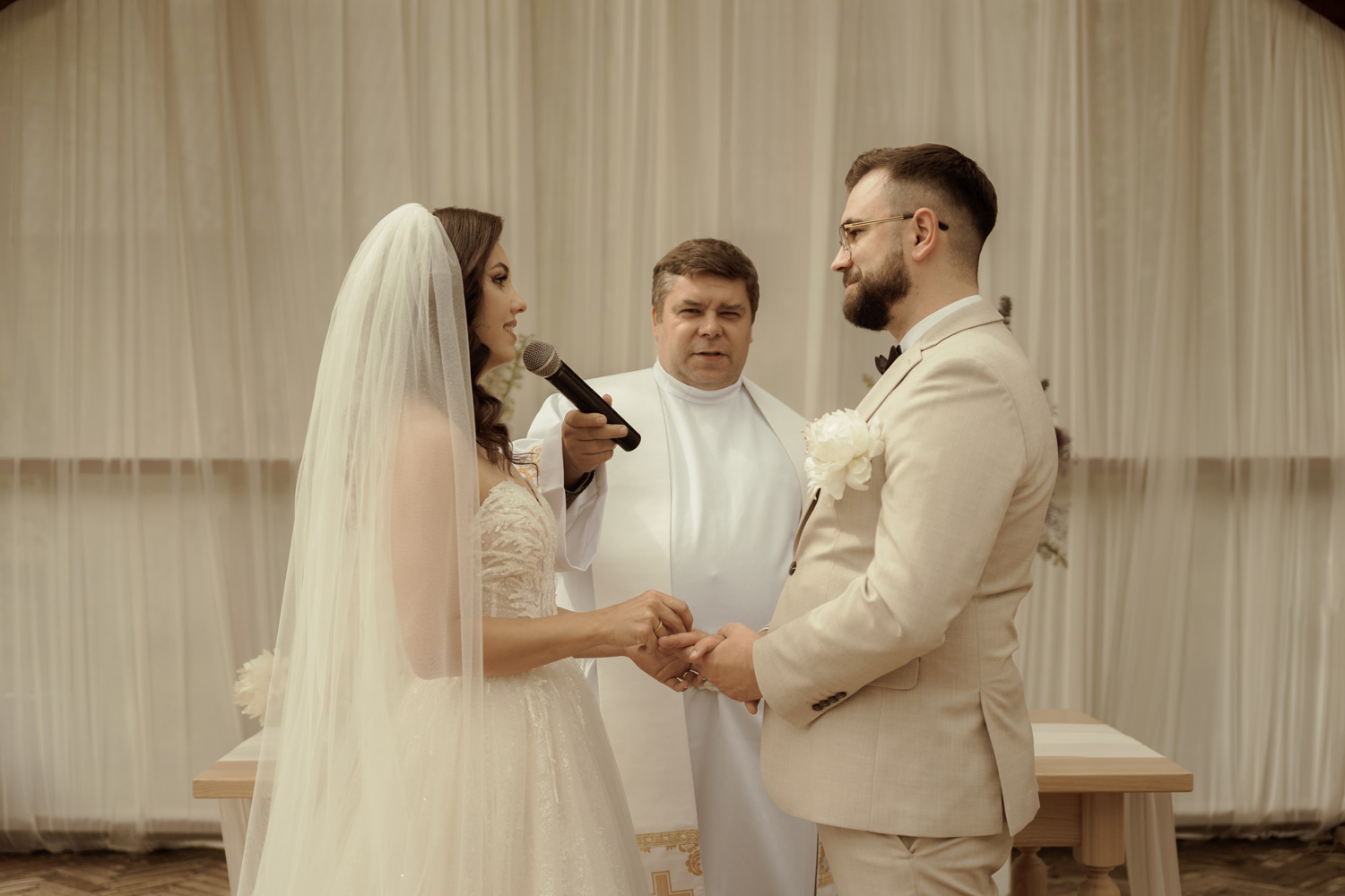 wesele w siedlisko czyzow00069 - Ślub kościelny w plenerze i wesele w Siedlisko Czyż&oacute;w