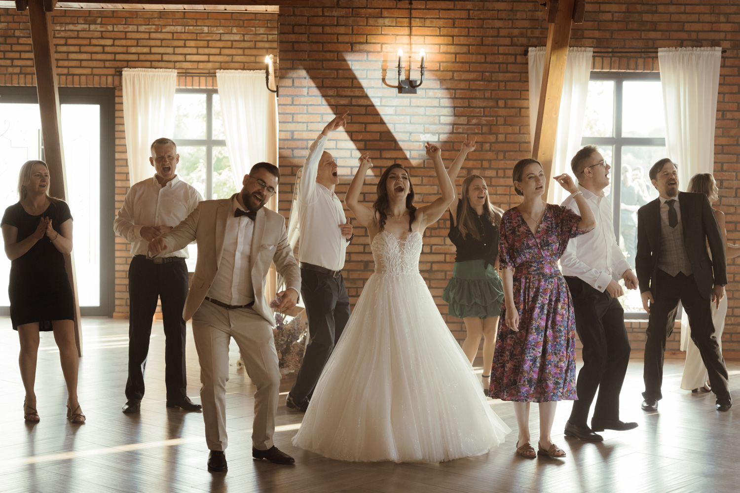 wesele w siedlisko czyzow00127 - Ślub kościelny w plenerze i wesele w Siedlisko Czyż&oacute;w