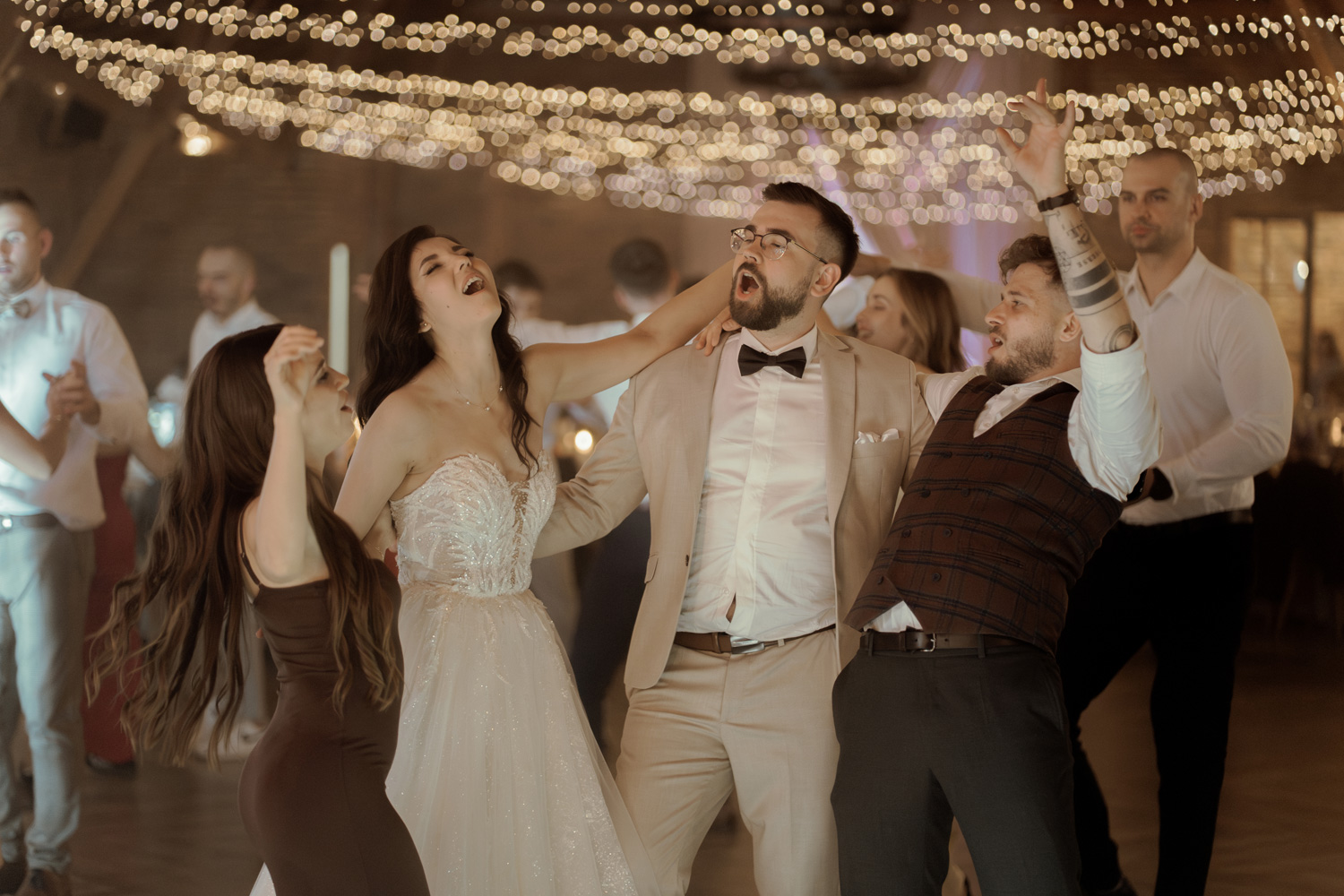 wesele w siedlisko czyzow00175 - Ślub kościelny w plenerze i wesele w Siedlisko Czyż&oacute;w