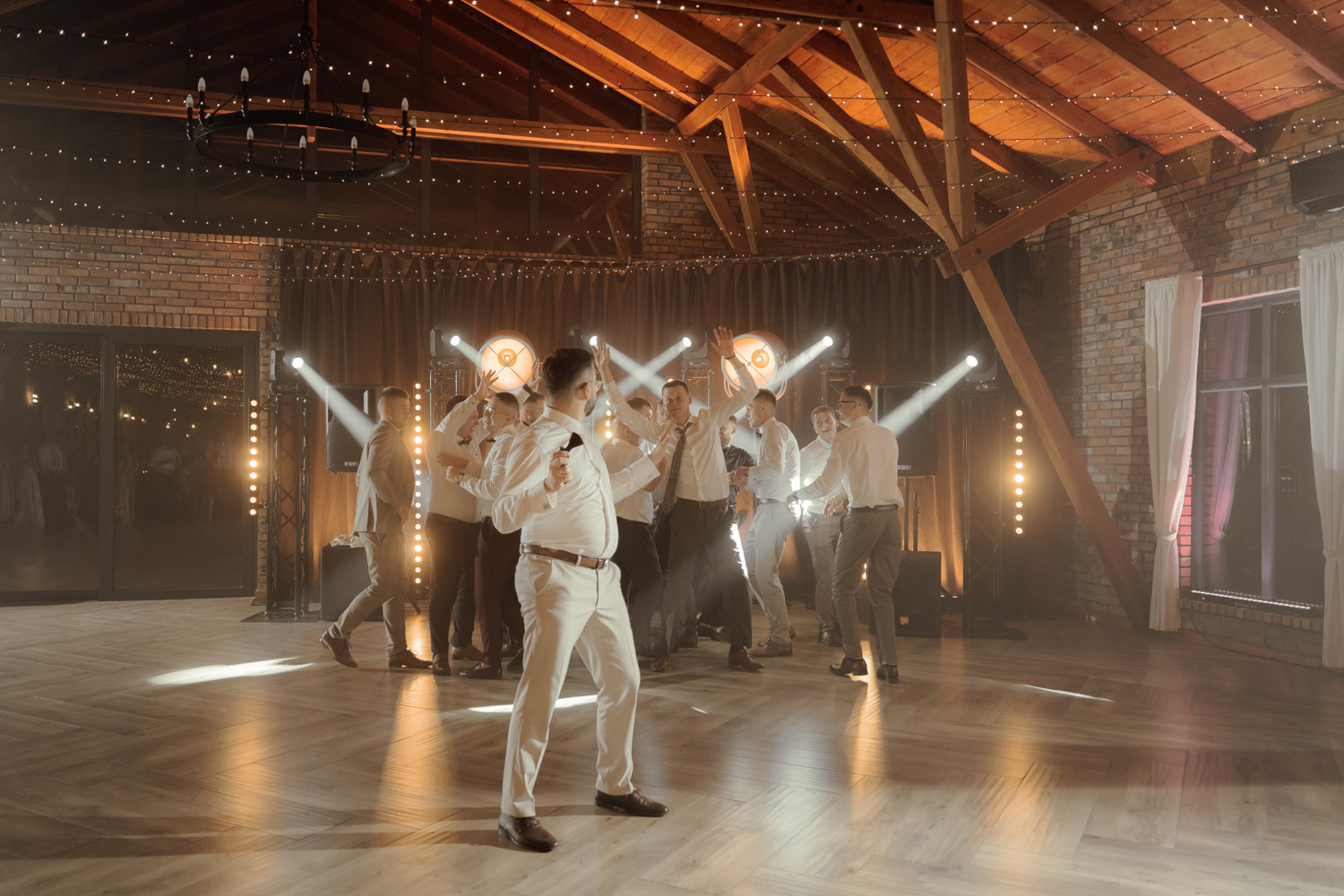 wesele w siedlisko czyzow00207 - Ślub kościelny w plenerze i wesele w Siedlisko Czyż&oacute;w