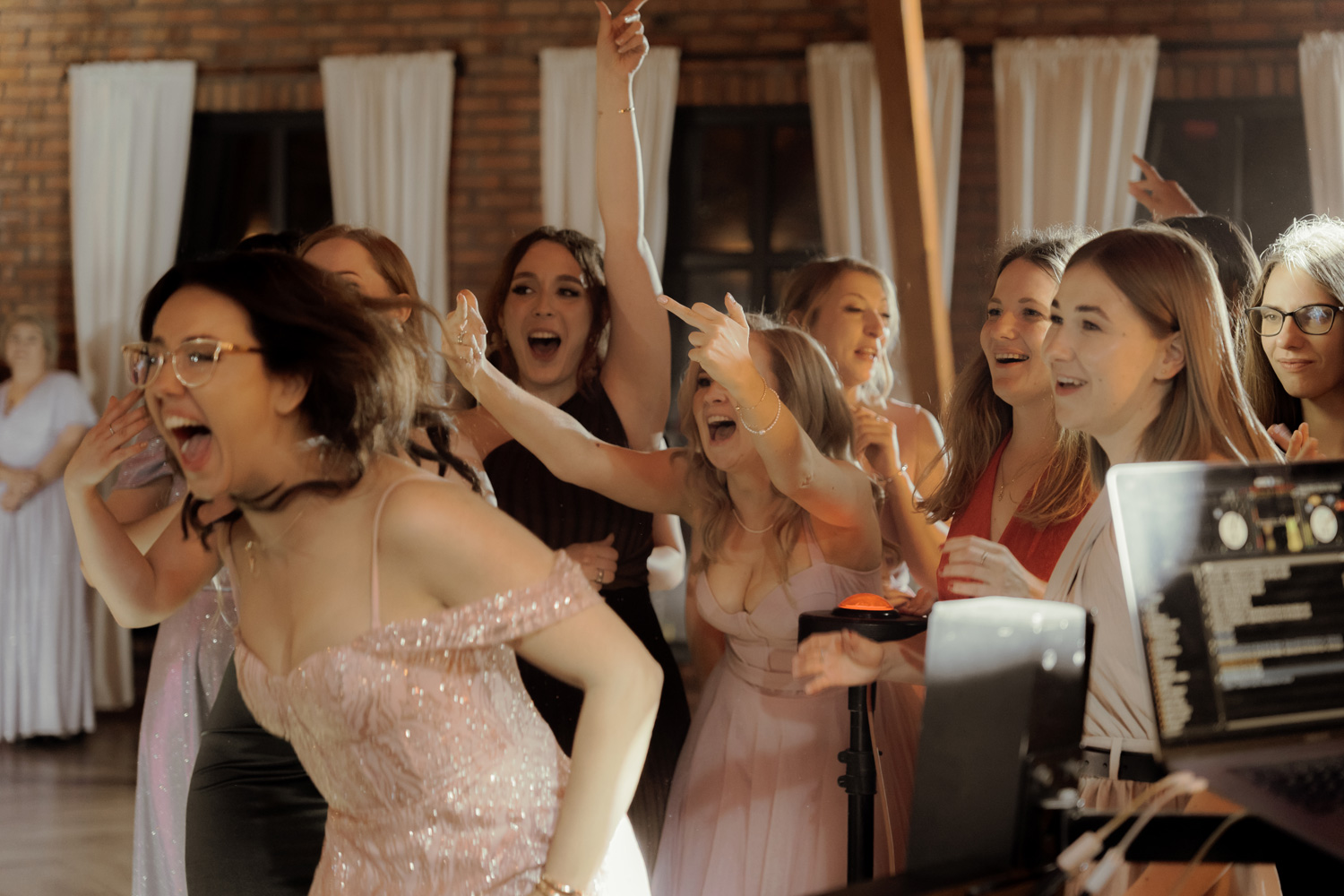 wesele w siedlisko czyzow00215 - Ślub kościelny w plenerze i wesele w Siedlisko Czyż&oacute;w