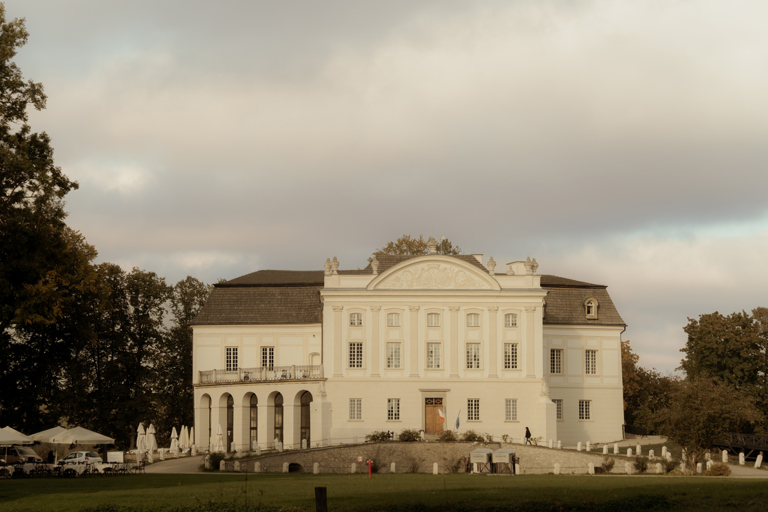 palac w kurozwekach wesele00018 - Pałac w Kurozwękach - jesienne wesele