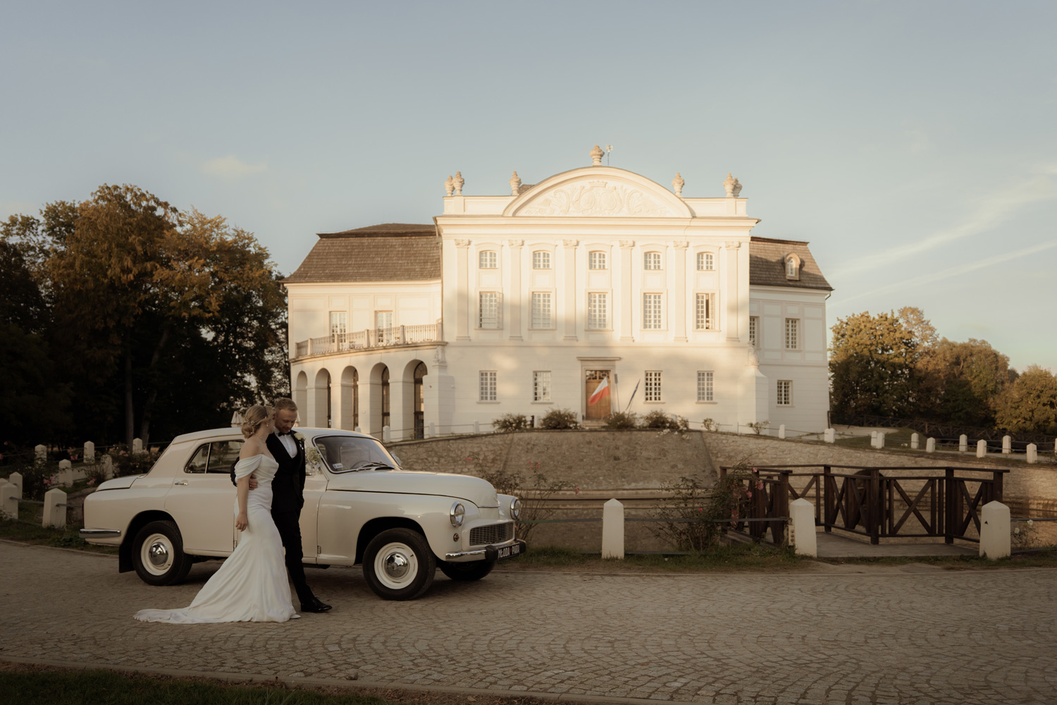 palac w kurozwekach wesele00049 - Pałac w Kurozwękach - jesienne wesele