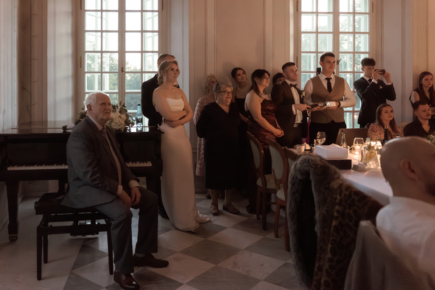 palac w kurozwekach wesele00099 - Pałac w Kurozwękach - jesienne wesele