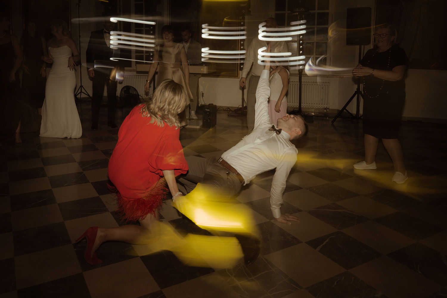 palac w kurozwekach wesele00129 - Pałac w Kurozwękach - jesienne wesele