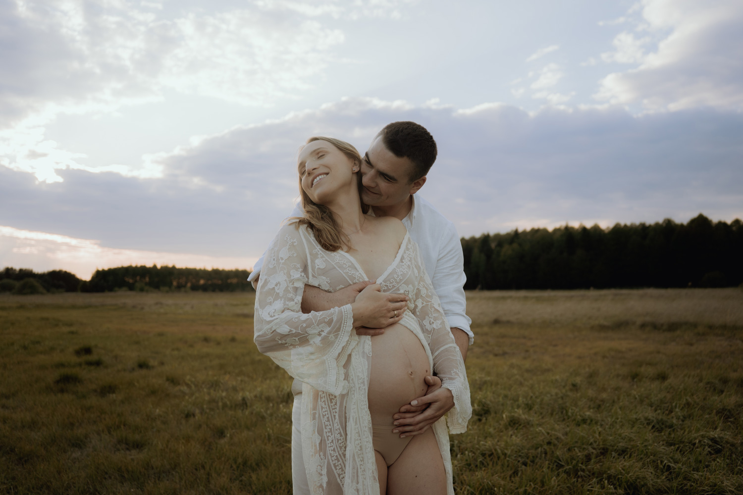 sesja ciazowa kielce00041 - Sesja ciążowa na łące