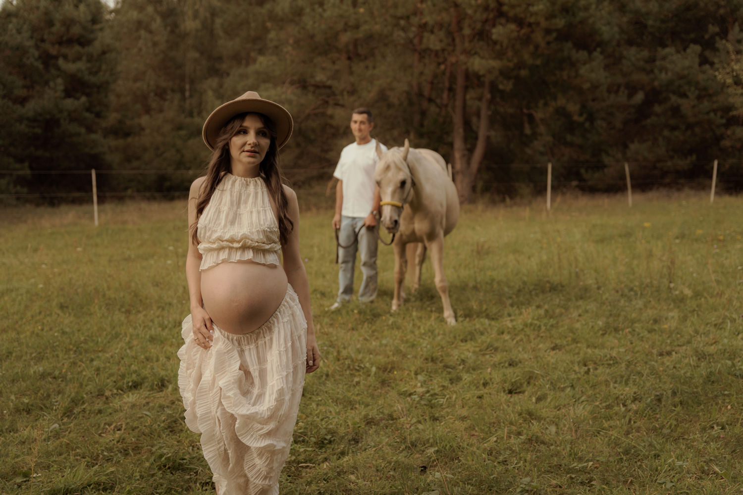 sesja ciazowa skarzysko00009 - Sesja ciążowa z koniem