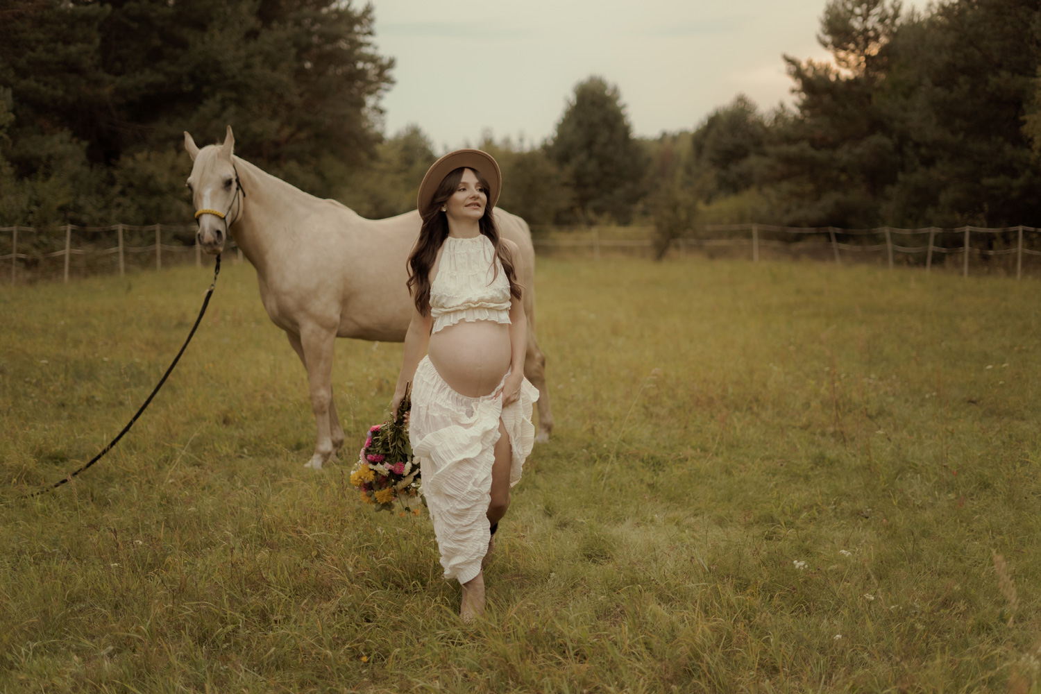 sesja ciazowa skarzysko00016 - Sesja ciążowa z koniem