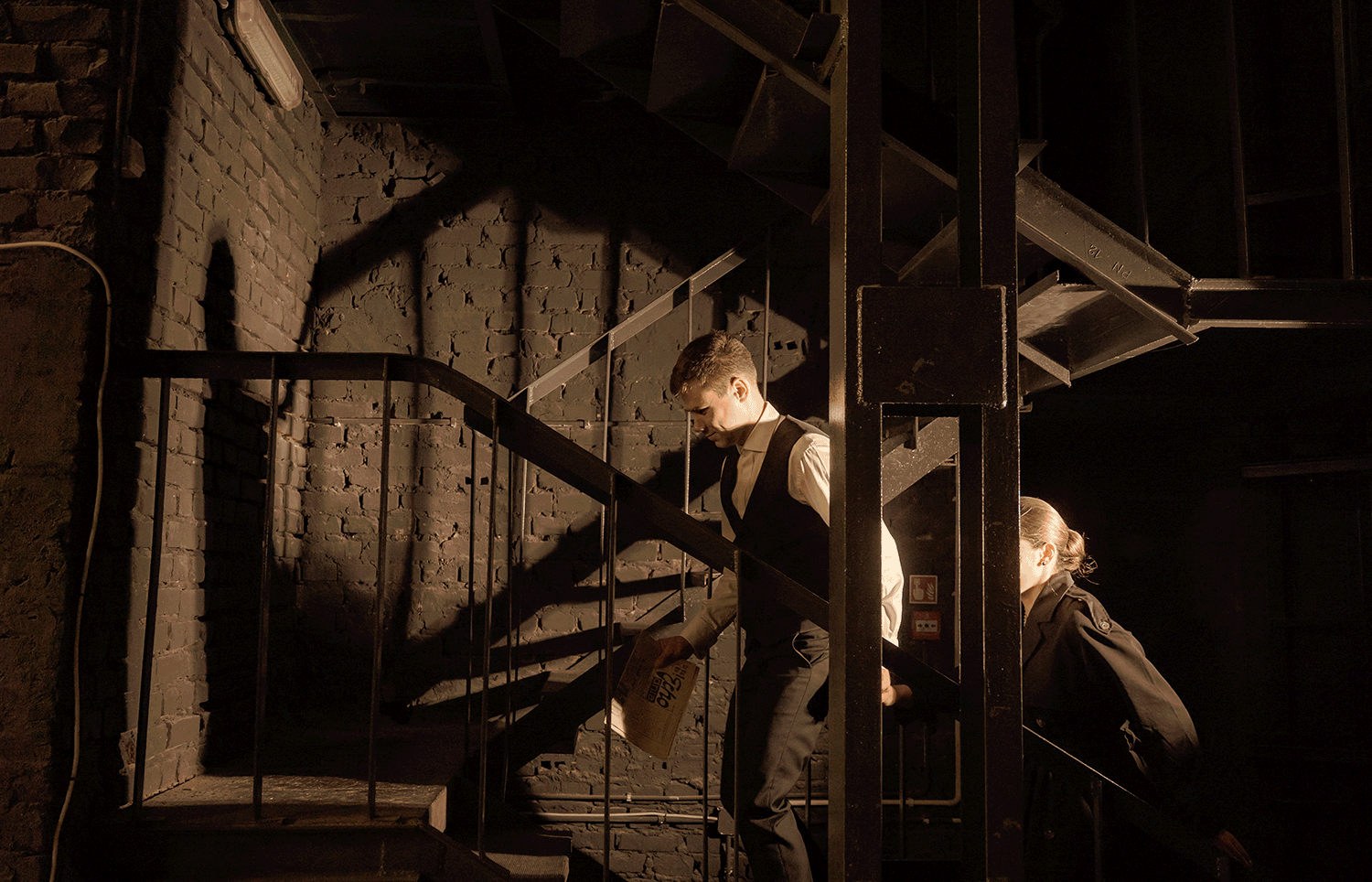 sesja narzeczenska kielce00006 - Sesja narzeczeńska w klimacie film&oacute;w noir