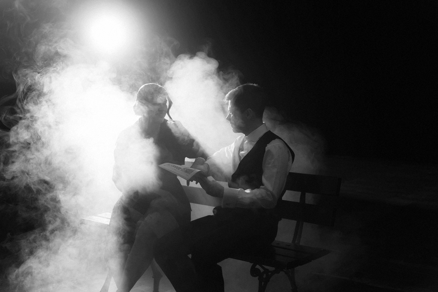 sesja narzeczenska kielce00015 - Sesja narzeczeńska w klimacie film&oacute;w noir