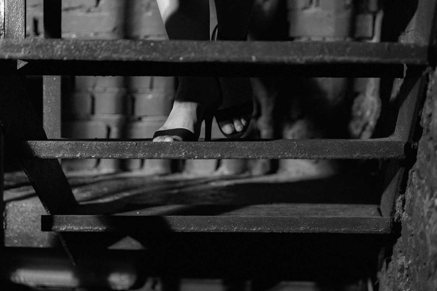 sesja narzeczenska kielce00025 - Sesja narzeczeńska w klimacie film&oacute;w noir