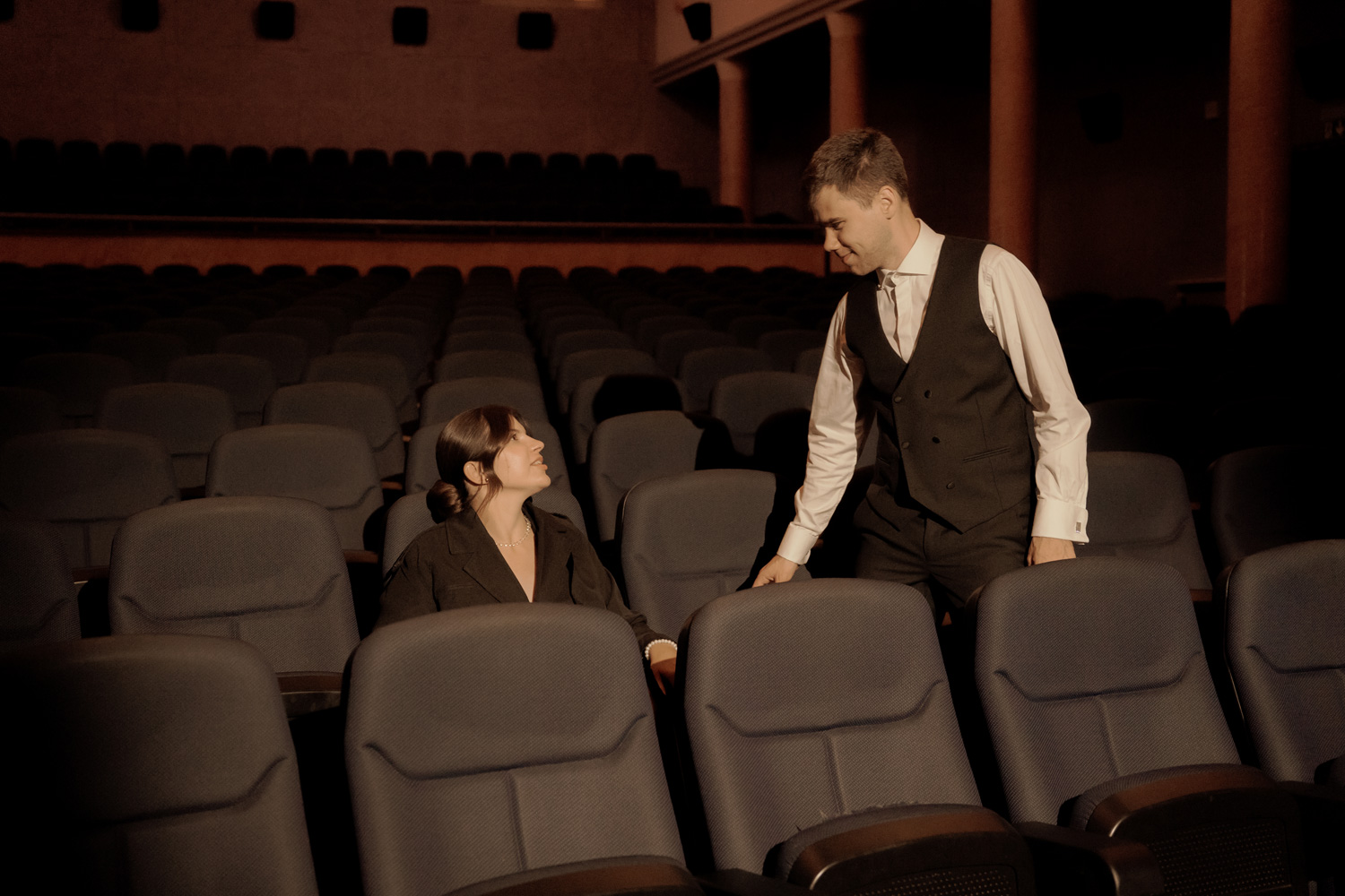 sesja narzeczenska kielce00035 - Sesja narzeczeńska w klimacie film&oacute;w noir