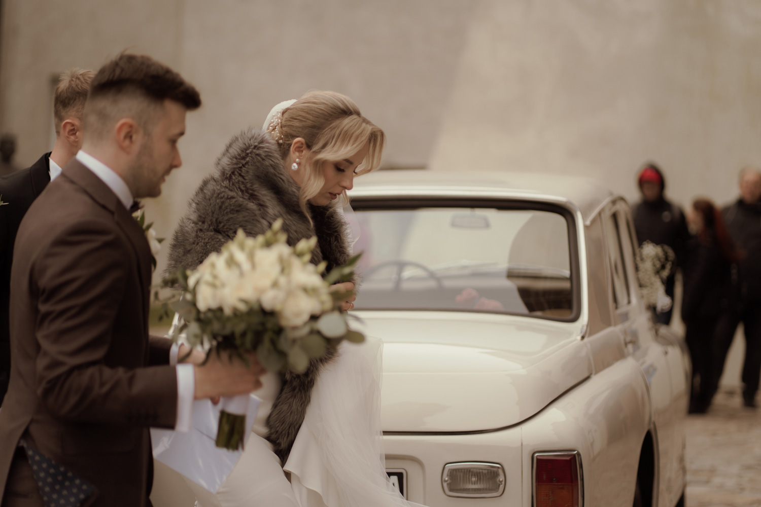 slub na swietym krzyzu00008 - Pałac w Kurozwękach - jesienne wesele