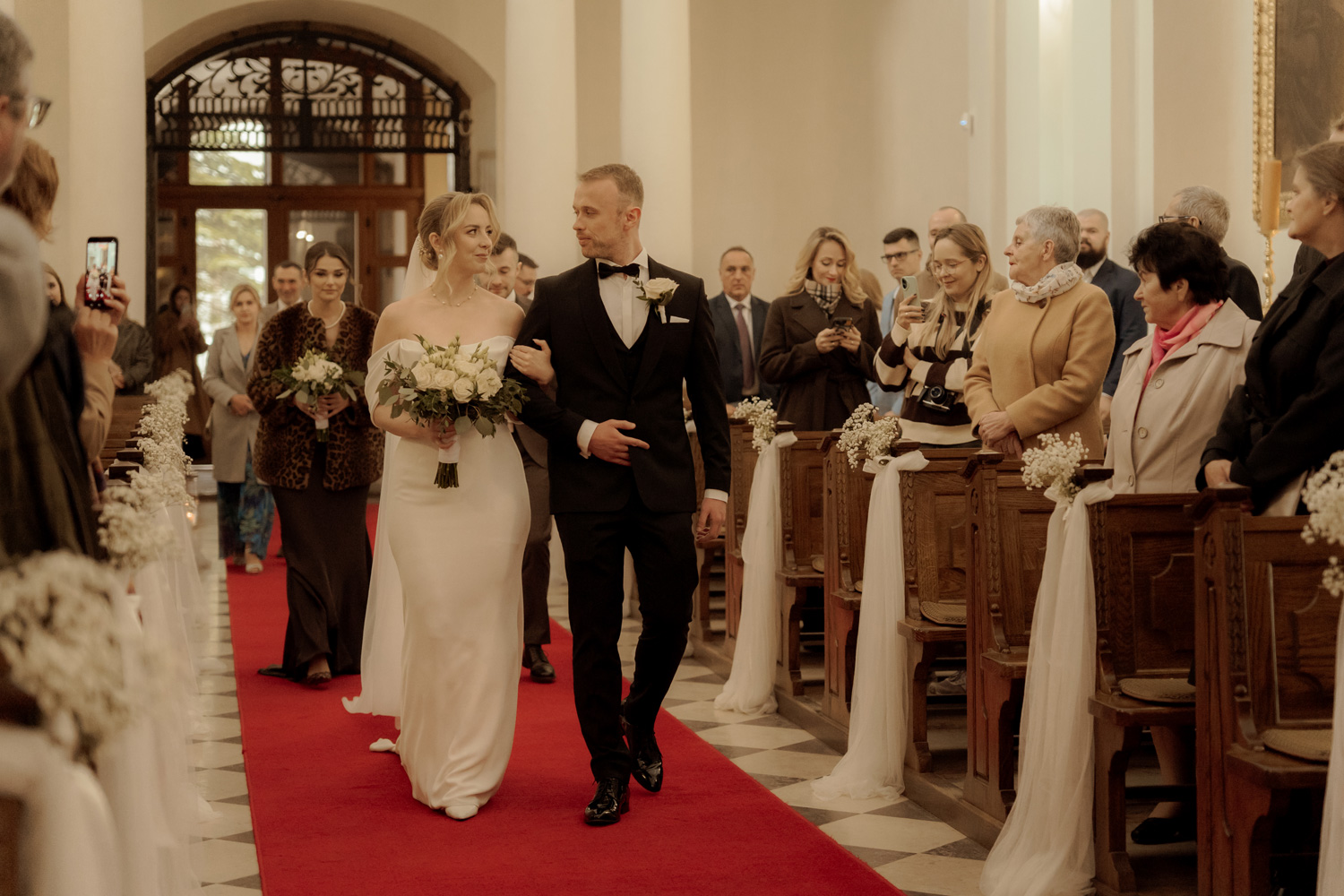 slub na swietym krzyzu00021 - Pałac w Kurozwękach - jesienne wesele