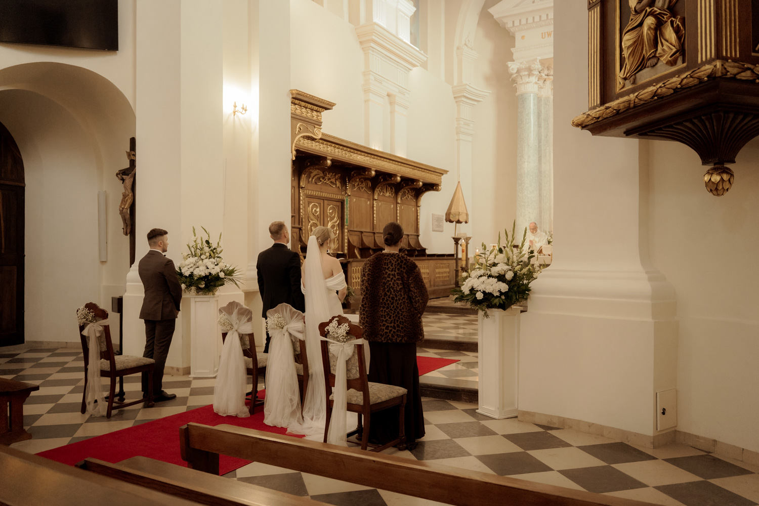 slub na swietym krzyzu00044 - Pałac w Kurozwękach - jesienne wesele