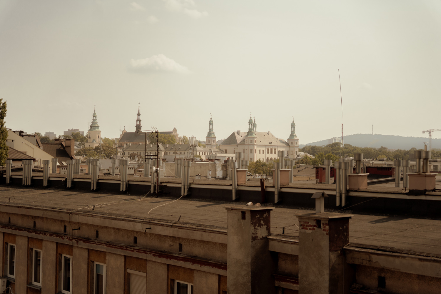 slub tokarnia00001 - Polsko-hiszpański ślub w plenerze - Tokarnia