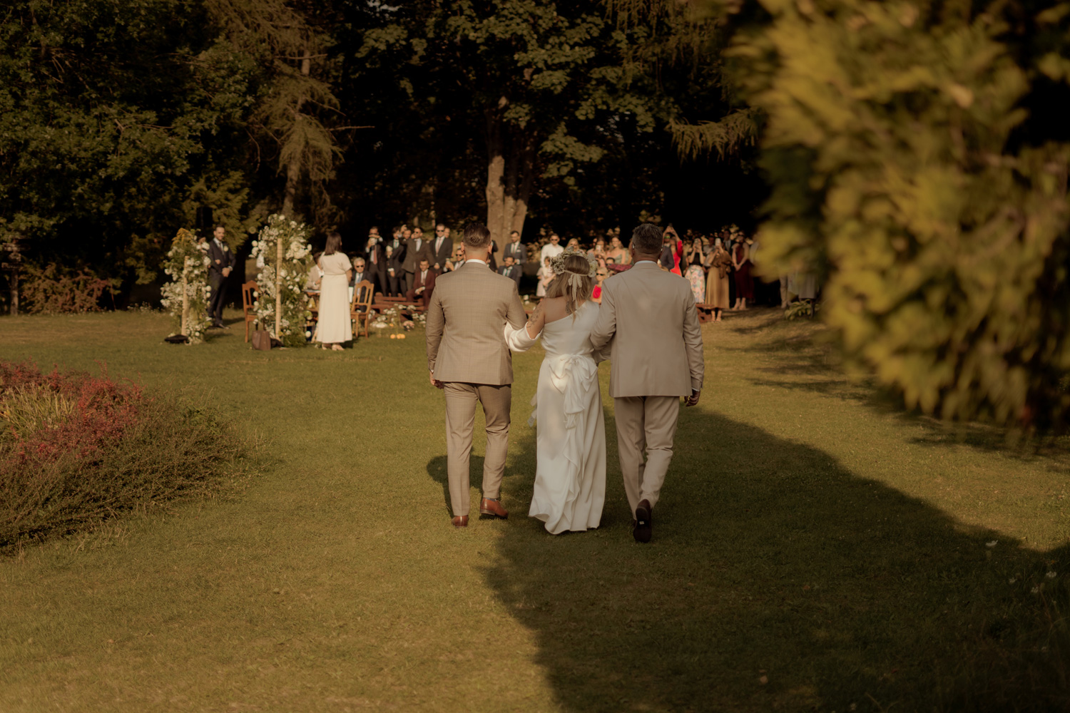 slub w plenerze tokarnia00013 - Polsko-hiszpański ślub w plenerze - Tokarnia