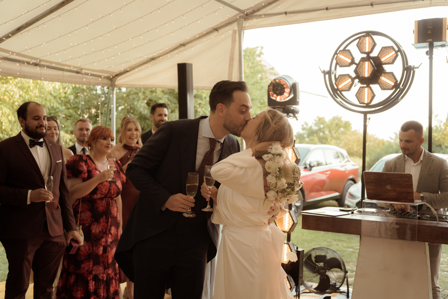 slub w plenerze tokarnia00014 1 - Polsko-hiszpański ślub w plenerze - Tokarnia