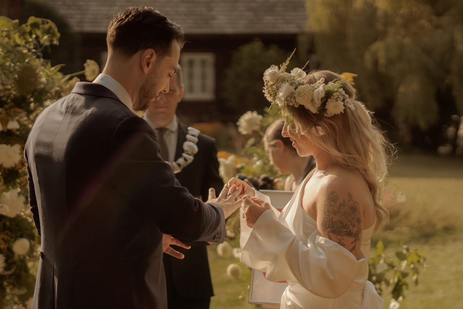 slub w plenerze tokarnia00031 - Polsko-hiszpański ślub w plenerze - Tokarnia