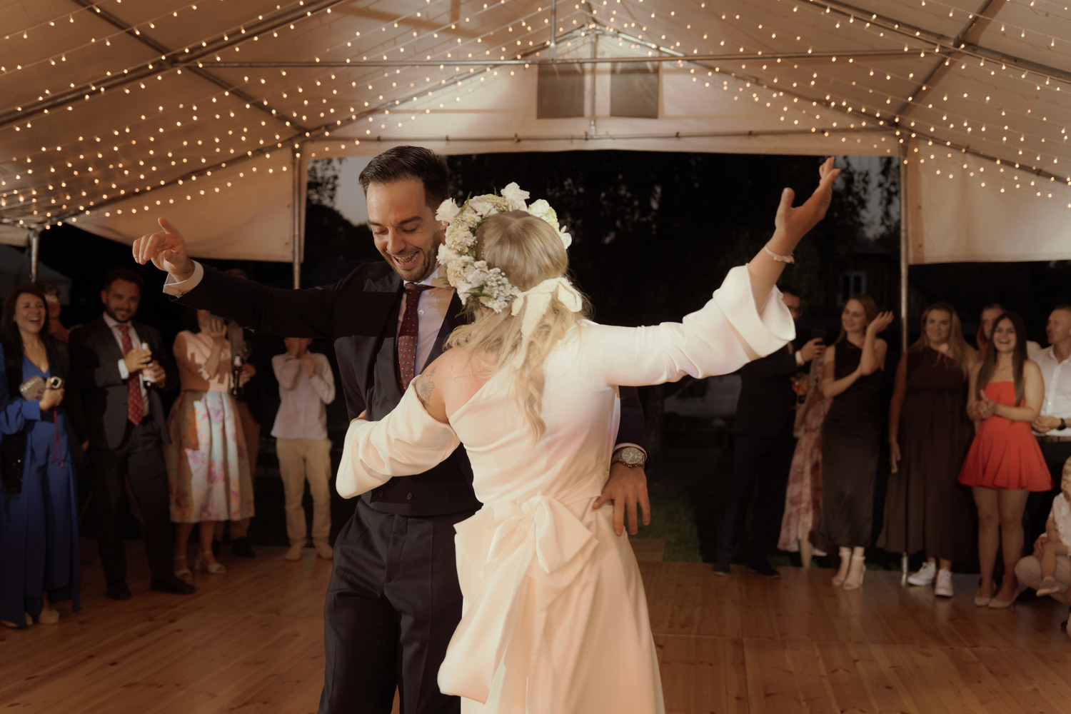 slub w plenerze tokarnia00065 - Polsko-hiszpański ślub w plenerze - Tokarnia