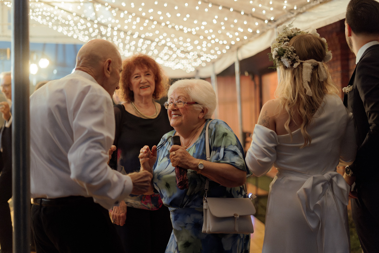 slub w plenerze tokarnia00079 - Polsko-hiszpański ślub w plenerze - Tokarnia