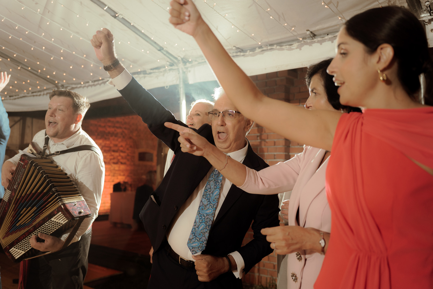 slub w plenerze tokarnia00112 - Polsko-hiszpański ślub w plenerze - Tokarnia