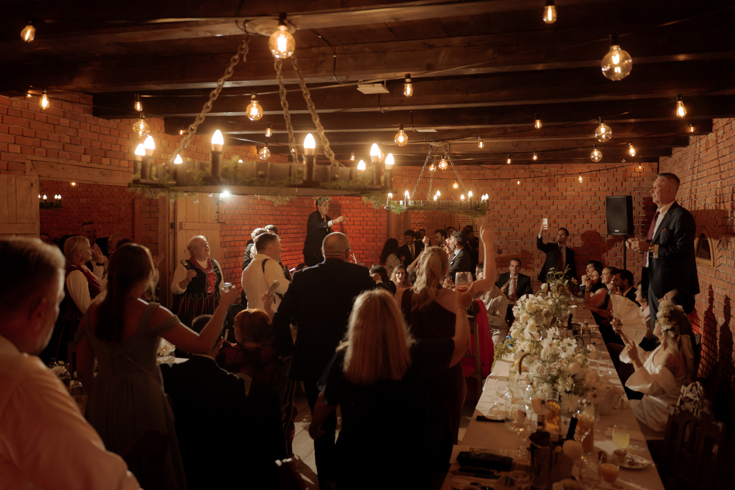 slub w plenerze tokarnia00122 - Polsko-hiszpański ślub w plenerze - Tokarnia