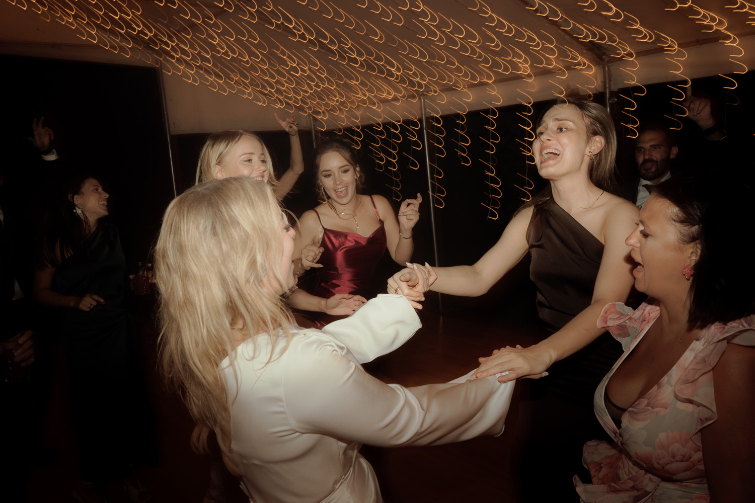 slub w plenerze tokarnia00159 - Polsko-hiszpański ślub w plenerze - Tokarnia